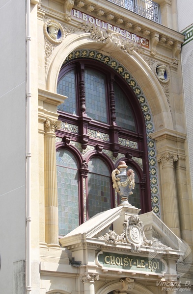 Anciens magasins des faïenceries Boulenger de Choisy-le-Roi décorés de céramiques peintes et ancien Musée de l'affiche
Canon_EOS_500D-2394.jpg