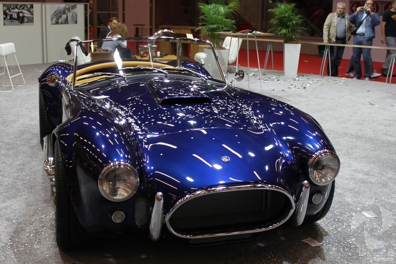 ICONIC Motors présente sa petite bombe l'AC Roadster. Canon_EOS_500D-3037.jpg