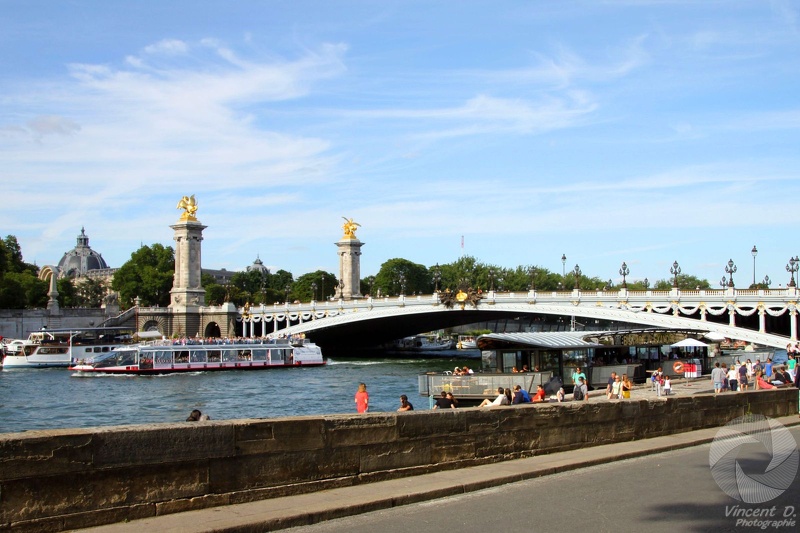 Le pont de l’empereur vu depuis la rive gauche. Photowalk_2015_06_7250.jpg
